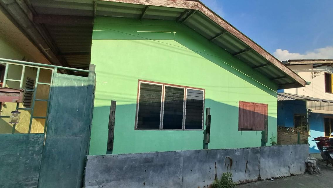 บ้าน 2 หลังบางน้ำเปรี้ยวให้เช่ารายเดือนราคาเพียง 5,000 บาทต่อเดือน 12