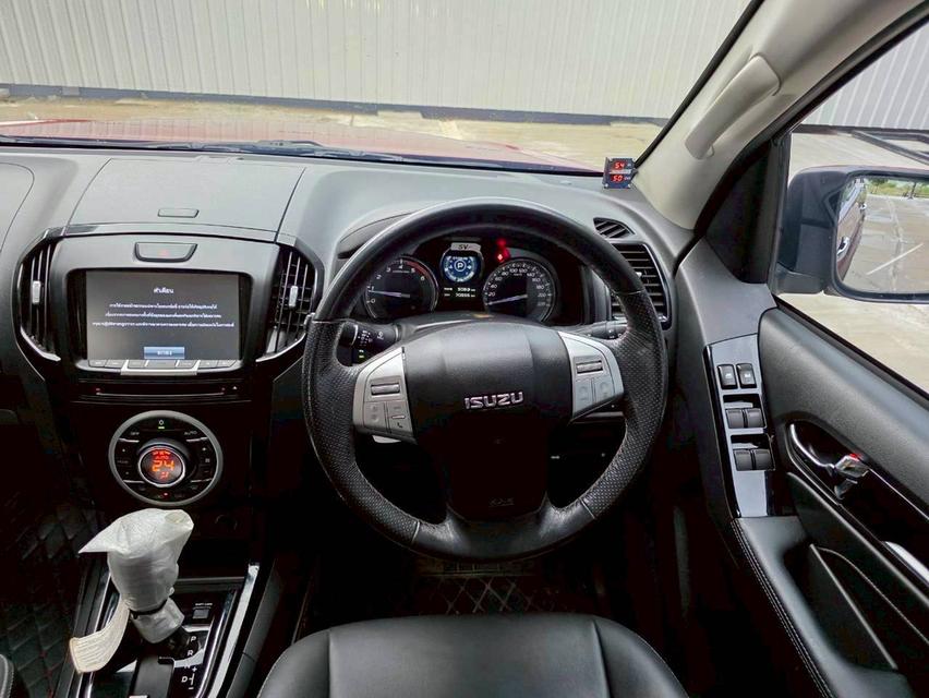 Isuzu MU-X 3.0The Onyx ปี20 8