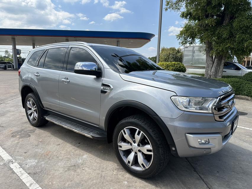 Ford Everest 2.2 Auto Titanium+ ปี 2017