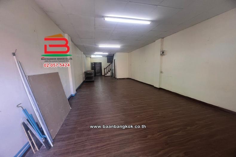 อาคารพาณิชย์ เนื้อที่ 16 ตร.ว. หมู่บ้าน เค.ซี.1 (ซอยหทัยราษฏร์ 39) ถนนหทัยราษฎร์ แขวงสามวาตะวันตก เขตคลองสามวา 2