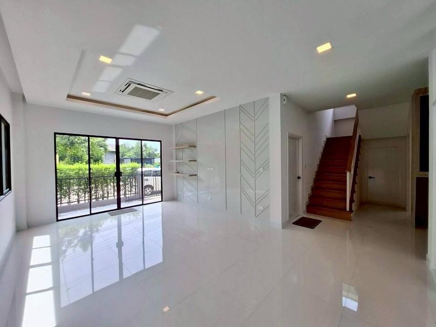  บ้านเดี่ยว 2 ชั้น พร้อมเฟอร์นิเจอร์ Build-in หมู่บ้าน The Prime ชัยพฤกษ์ – วงแหวน บางบัวทอง นนทบุรี 11