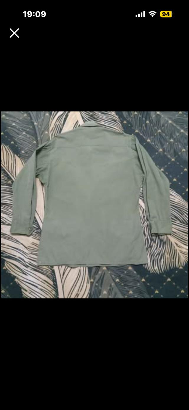 กระเป๋าเฉียงมือสอง  รุ่นที่ 3