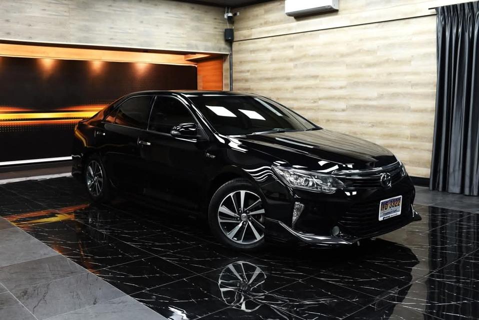 Toyota Camry  ปี 2019 4