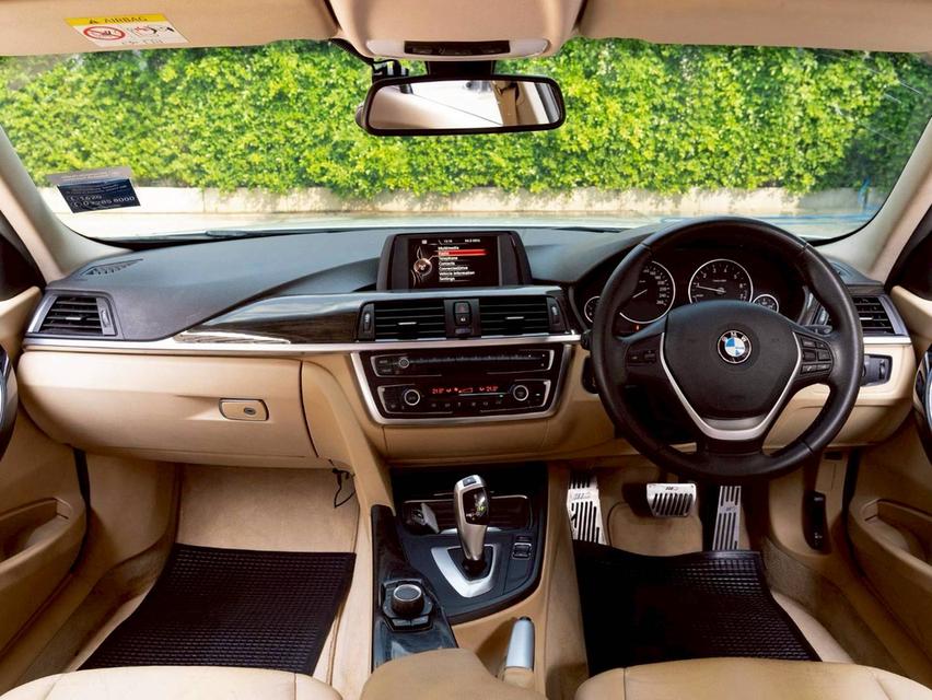 BMW 320i Luxury ปี 2015 จด 2017 ♨️ #ประกันเครื่องเกียร์3ปี3หมื่นkm รูปที่ 12