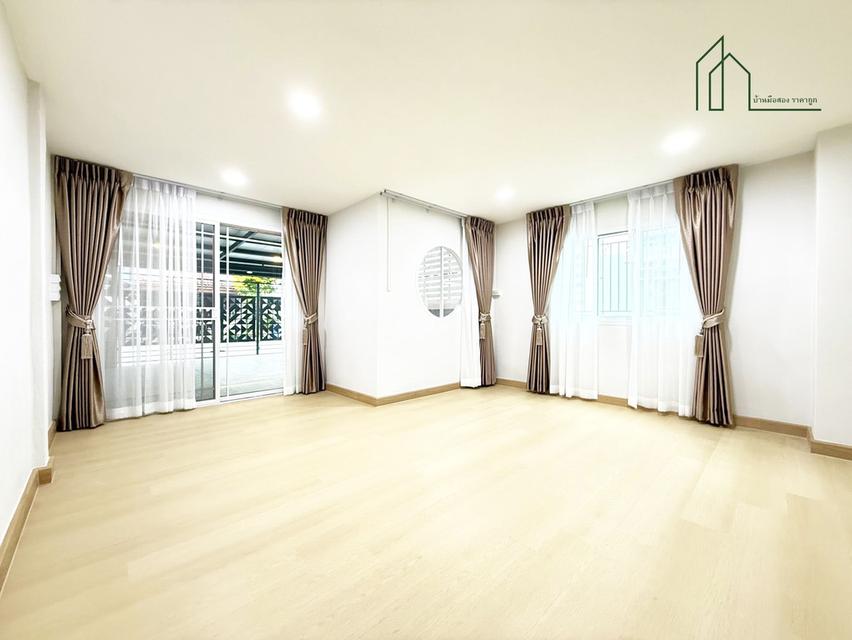 บ้านหลังมุม แต่งสวยพร้อมอยู่ หมู่บ้านคราประยูร ทวีวัฒนา - กาญจนาภิเษก 28  14