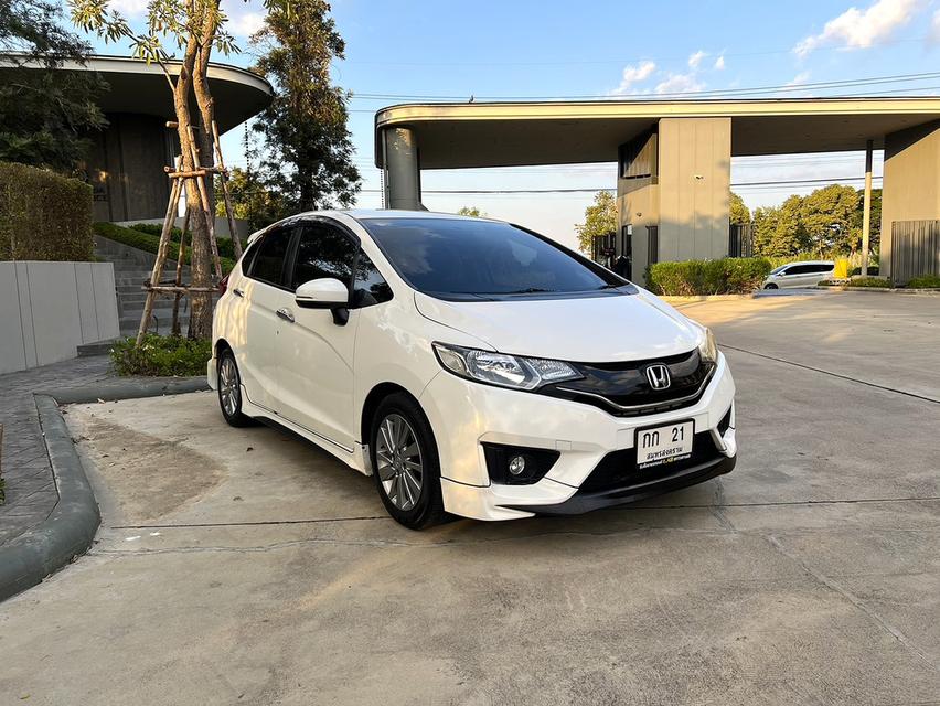 Honda JAZZ GK SV ออโต้ ปี2015 มือดเียว
