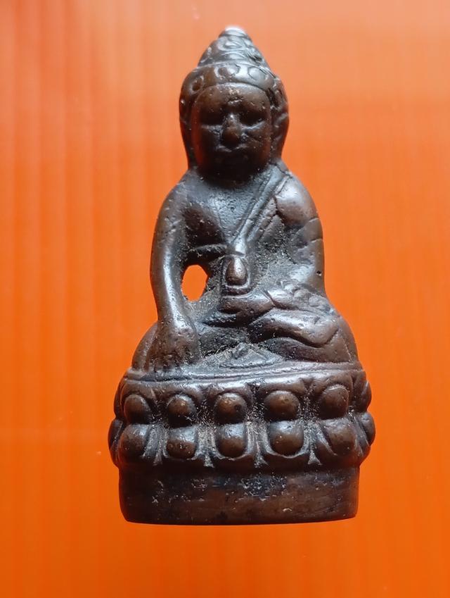 พระกรี่งเปาวเรศวัดบวร