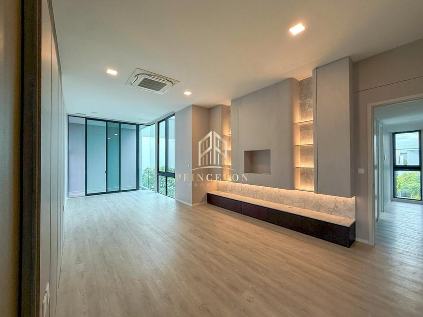 Luxury House For Sale Vive Krungthep Kreetha 18