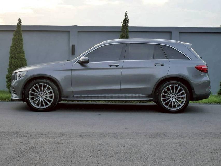 2018 Benz GLC 250d AMG เทา 3