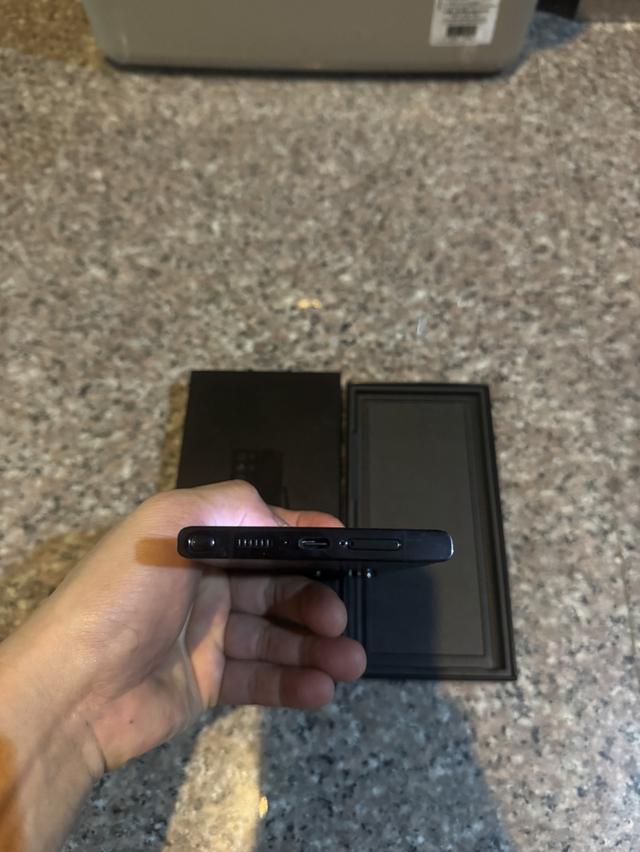 ขายๆๆๆถูกSamsungS23Ultra256กิ๊กสีPhomton Black สูนTrueสภาพสวยการใช้งานดีเยี่ยมทุกๆฟังชั่นเครื่องรีสโตได้ตลอดไม่มีติดแอคเค้าใดๆคับ สภาพ: 98% สวยๆคับไ