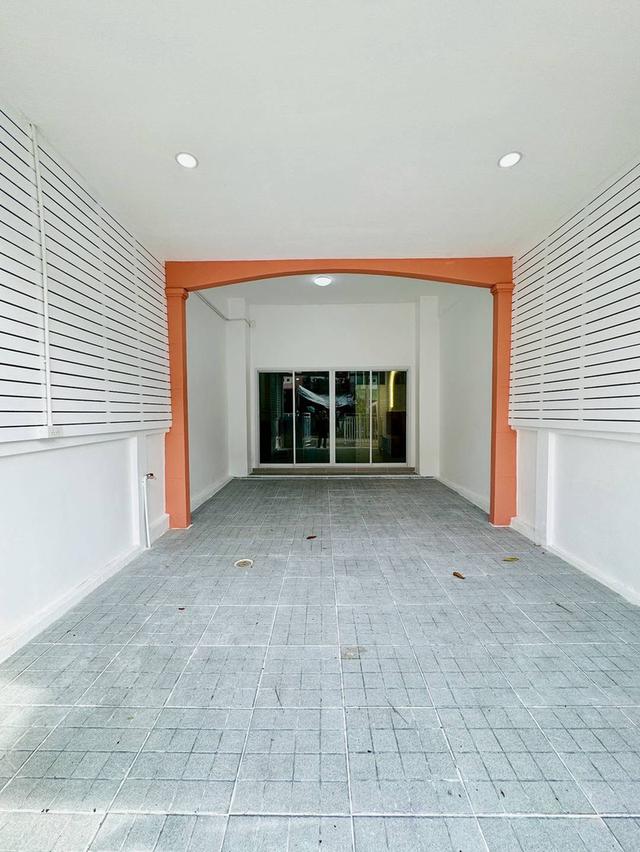 หมู่บ้านนิวเวิลด์วิลล์ 3