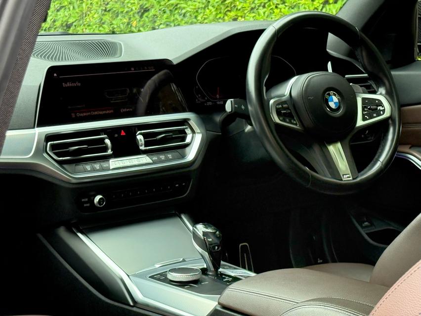 2022 BMW 320D MSPORT รถมือเดียวออกป้ายแดง รถวิ่งน้อยเพียง 6X,XXX กม รถไม่เคยมีอุบัติเหตุ BSI ยังเหลืออีกนานครับ 12