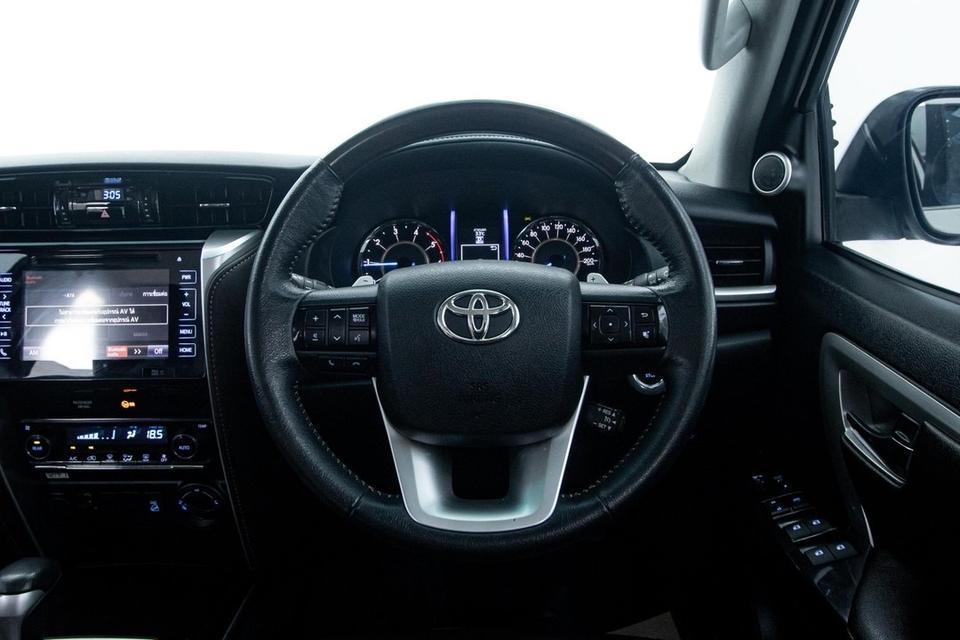 รหัสรถ 1D086 FORTUNER 2.4 V 4WD 2018 5