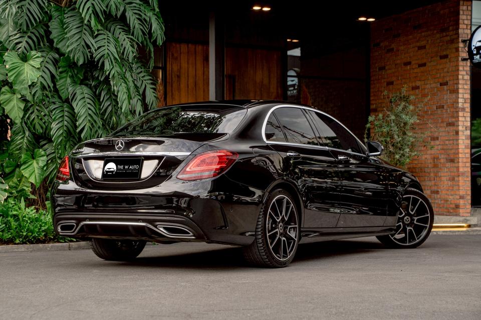 Mercedes-Benz C220d AMG  Dynamic ปี 2019 [𝑵𝑬𝑾] 𝐂𝟐𝟐𝟎𝐝 สีดำเบาะแดงเข้าแล้วค่ะ! งานดีจัดแบบ 10 เต็ม 10 ❤️‍🔥 2