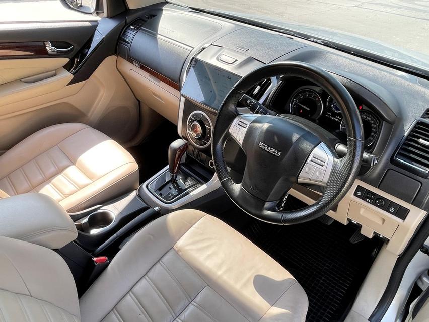 Isuzu MU-X 3.0DA DVD ปี17 11