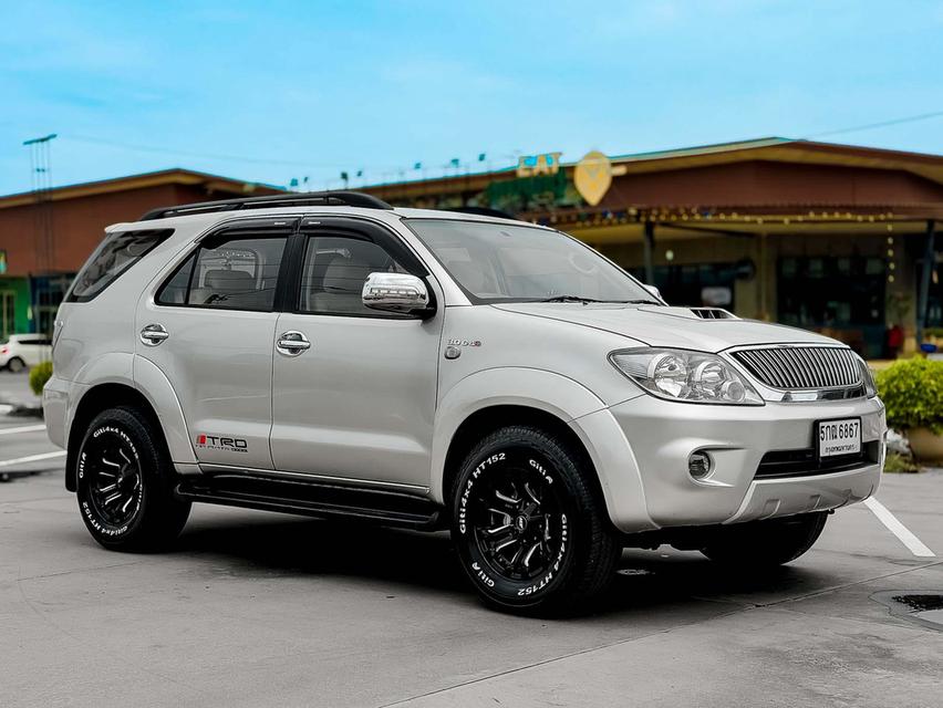 FORTUNER 3.0 V 4WD ปี 2006 ออกรถฟรีดาวน์