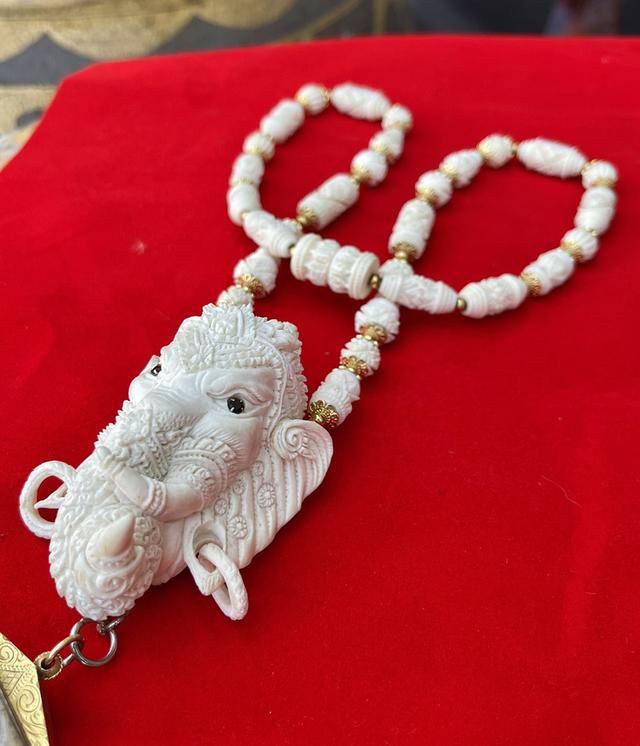 สร้อยงาช้างแกะสลัก สร้อยคองาช้าง สร้อยงาช้างแท้ทั้งเส้น ขนาดยาง14นิ้ว ปลายงาแกะสลัก