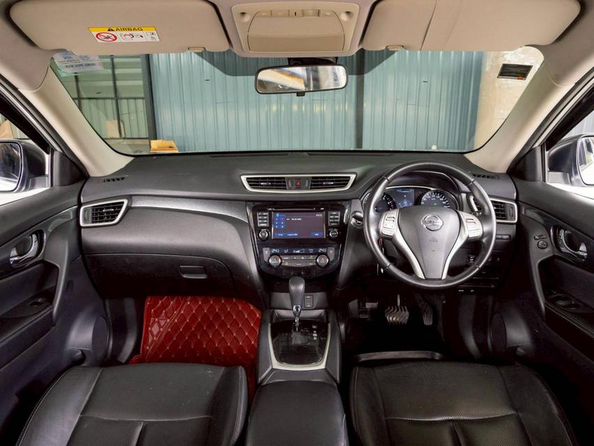 NISSAN X-TRAIL 2.0V 4WD ปี จด 2016 สภาพสวยเดิมๆ 11