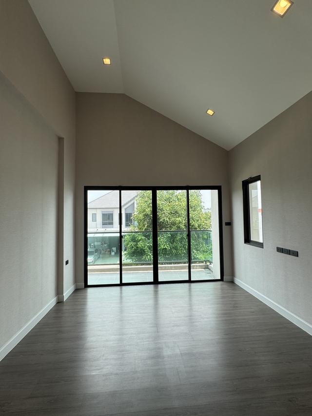 Bangkok Boulevard พระราม 5 บ้านใหม่ยังไม่เคยเข้าอยู่ หลังมุมพื้นที่กว้าง ไม่มีเสาไฟฟ้าหรือสายไฟหน้าบังบ้าน🔥🔥 13
