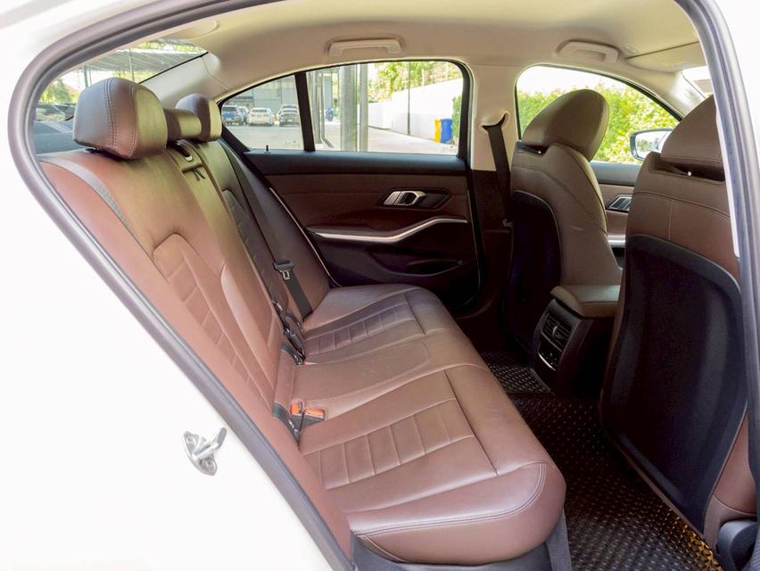 BMW 320d Sport ปีจด 2020ประกันเครื่องเกียร์3ปี3หมื่นkm 14