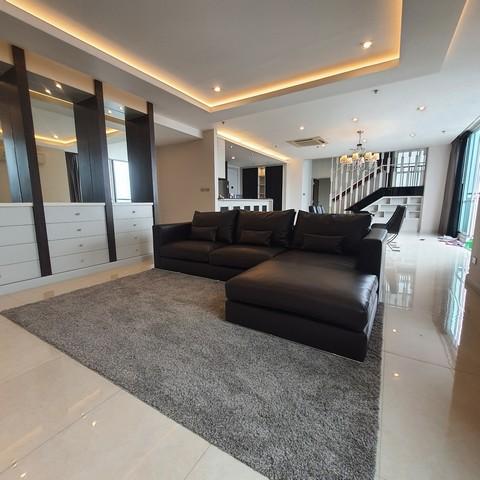 รหัสC6777 ให้เช่าคอนโด Penthouse Duplex 2ชั้น เดอะโฟร์วิงส์ เรสซิเดนซ์ ศรีนครินทร์ 3 ห้องนอน 1