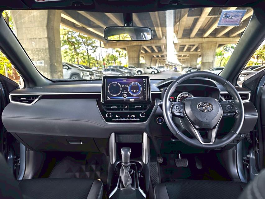 ขายรถ Toyota Corolla Cross 1.8 ปี 2021 สีเทา เกียร์ออโต้ 13