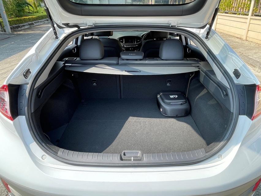 HYUNDAI IONIQ EV ปี 2019 สภาพป้ายแดง รูปที่ 13