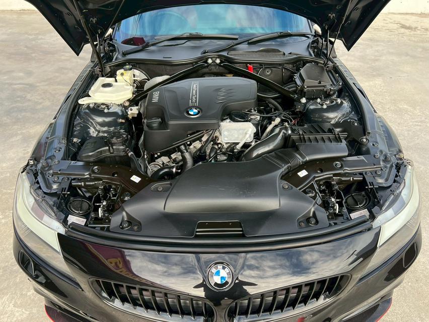 BMW Z4 2.0 sDrive20i M SPORT ปี 2011 19