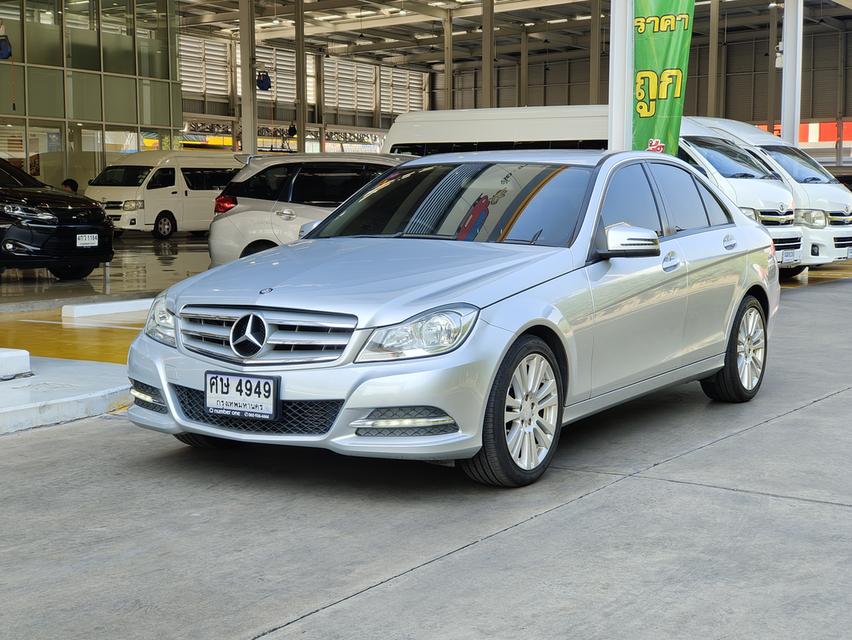 Mercedes Benz C200 CGI AT ปี 2013 รูปย่อยที่ 2