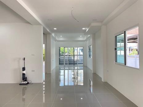 หมู่บ้านพร้อมจิตร  9