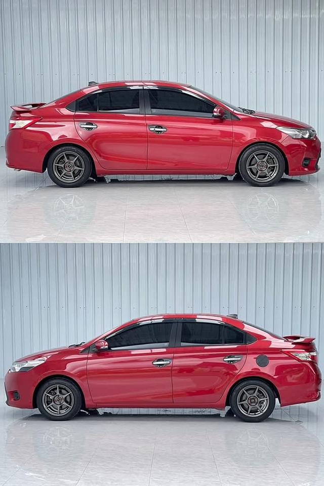 Toyota Vios สีแดง 3