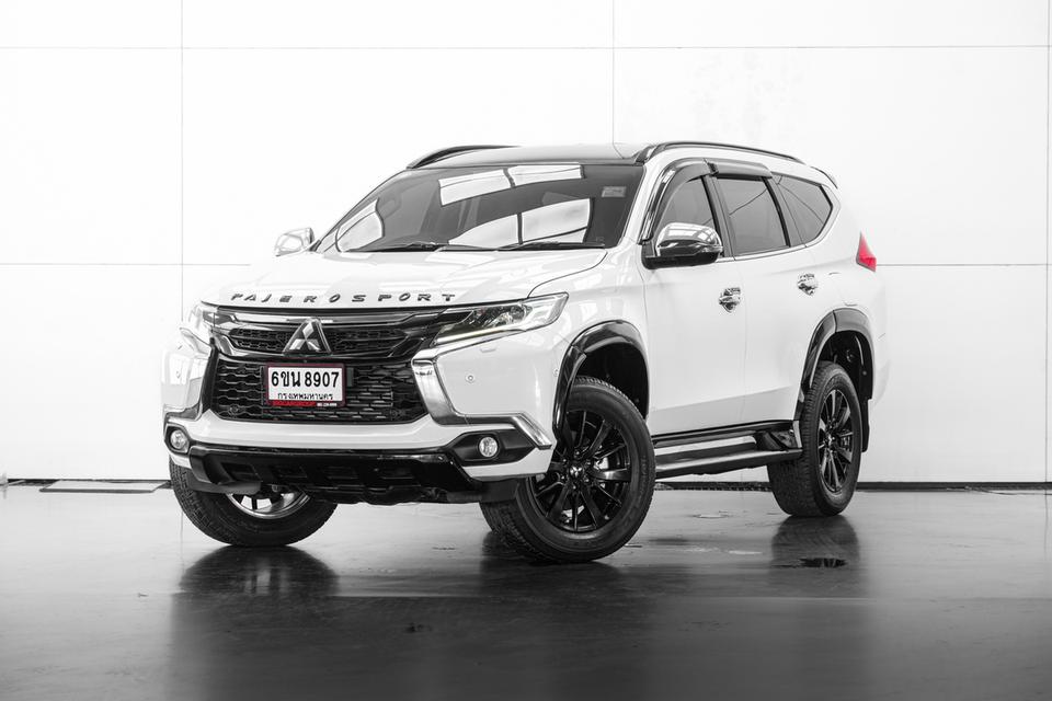 2019 Mitsubishi Pajero Sport 2.4 GT Premium Elite Edition 2WD SUV สีขาว เลขไมล์ 41570 กม.