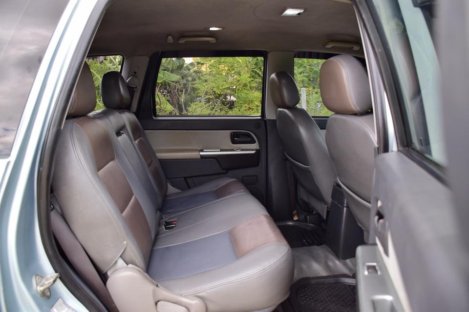 รถครอบครัว ปี2007 ขายเพียง 159000 บาท ISUZU ADVENTURE 3.0 i-TEC เกียร์M/T แอร์หน้า แอร์หลัง เบาะหนัง 3ตอน ช่วงล่างแน่นไปได้ทั้งครอบครัว โทร0957401229  6