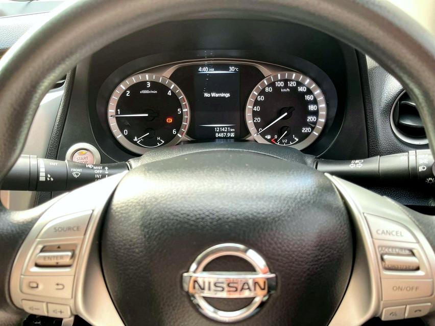 Nissan Navara NP300 2.5 VGS TURBO. V ท็อป MT เกียร์ธรรมดา ปี61 (2018) 12