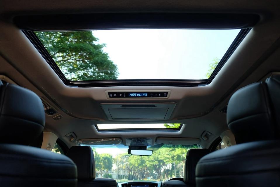 Toyota Alphard 2.5 SC Package ปี 2022 สีขาว ชุดแต่ง Modellista แท้ รอบคัน ราคาเร้าๆ จองให้ทัน รูปที่ 14