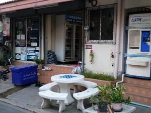 นุ่นนลแมนชั่นมีห้องว่าง 1ห้องชั้น3ห้อง33 ห้องกลาง พร้อมเข้าอยู่ทันที ตัวห้อง และห้องน้ำกว้างใหญ่ ระเบียงหลังให่ญ่ กว่าห้องอื่น1เท่าตัว 3