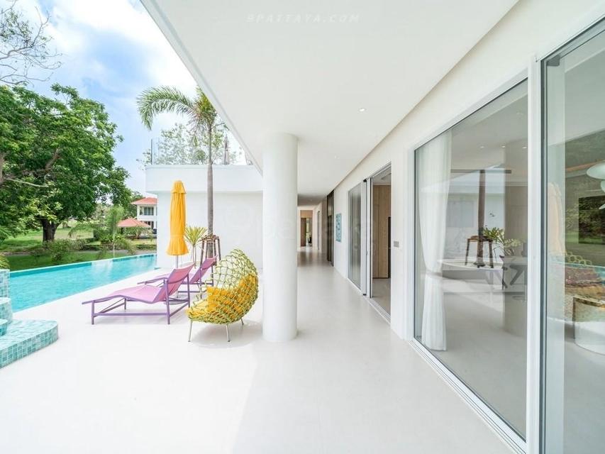 For Sale — Luxury Pool Villas at Phoenix Gold Golf Club, Pattaya Type A• 3-storey luxury villa• Land size: 881.6 sq.m 6 bedrooms 10 bathrooms 11