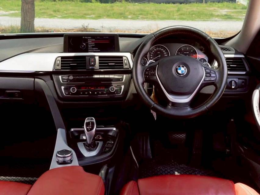 ขาย BMW 320D Msport ปี16 13