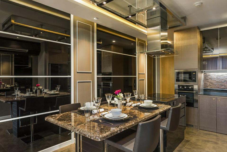 ให้เช่า คอนโด ทางพิเศษเฉลิมมหานคร ด่านเพชรบุรี : 650 ม.  Circle Condominium 72 ตรม 4
