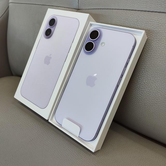 iPhone 17 256GB สีม่วง สุขภาพแบต 100% (เครื่องศูนย์ไทย)