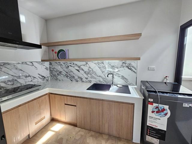 ให้เช่าทาวน์โฮม 3 ชั้น 3 ห้องนอน โครงการบ้านกลางเมือง พระราม 9 - กรุงเทพกรีฑา บ้านใหม่ ตกแต่งครบ พร้อมเข้าอยู่ 6