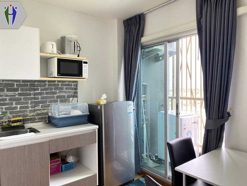 ให้เช่า คอนโด พัทยาใต้ 8,000 บาท ติดถนนพัทยาใต้  •	ขนาด 23 ตารางเมตร, สตูดิโอ 1 ห้องนอน •	ทีวี, แอร์, ตู้เย็น •	บิ๊วอินครัว เฟอร์นิเจอร์ครบชุด •	เครื่ 9