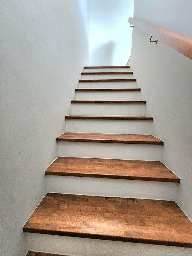 ทาวน์โฮมวัชรพล 3ชั้น หลังมุม หมู่บ้านเดอะริคโค้ ทาวน์ วัชรพล ถนนร่วมมิตรพัฒนา(ใกล้ห้าแยกวัชรพล) 16