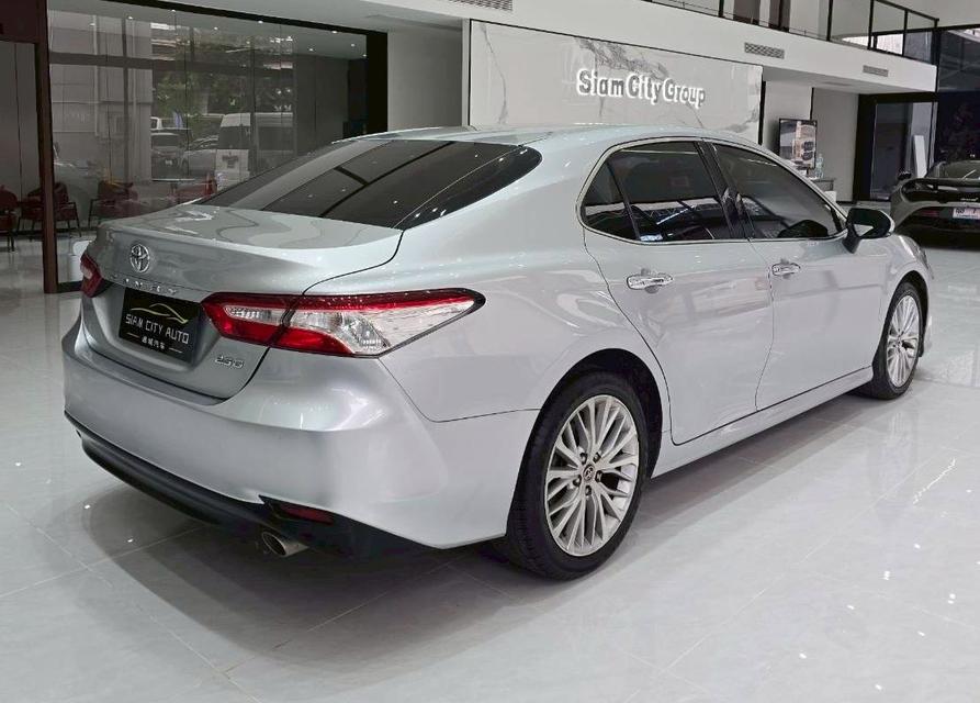 Toyoya Camry 2.5G ปี19 8