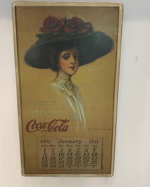 ภาพพิมพ์บนแผ่นไม้ ปฏิทิน coca-cola ปี 1911