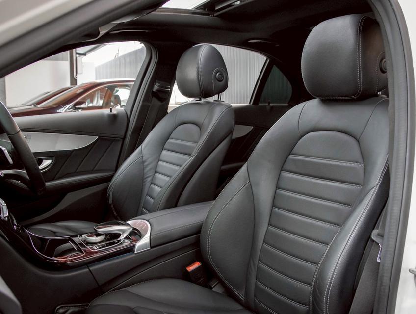 MERCEDES-BENZ C250 2.0 AMG Dynamic ปี 2015 14