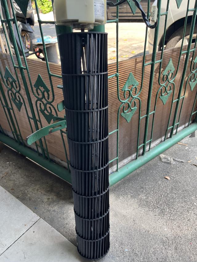 มอเตอร์พัดลม พร้อมใบพัดลมโพรงกระรอก แคเรียร์ 12,000 BTU