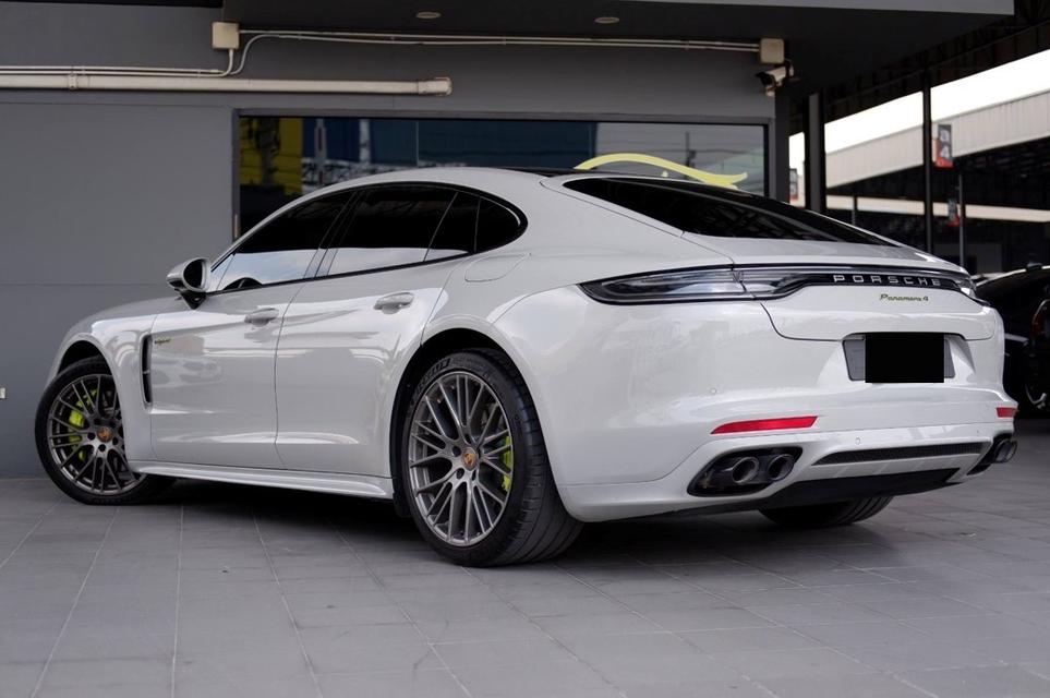 Porsche Panamera 4 E-Hybrid PlatinumEdition 2023$ ราคาพิเศษเพียง 5,690,000 บาท เท่านั้น!•เลขไมล์เพียง 16,xxx KM รูปที่ 4
