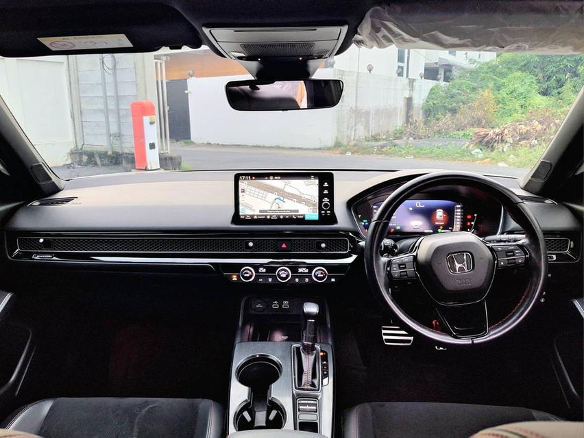 HONDA CIVIC FE Sedan 4dr e:HEV RS E-CVT FWD 2.0 Y23. 17