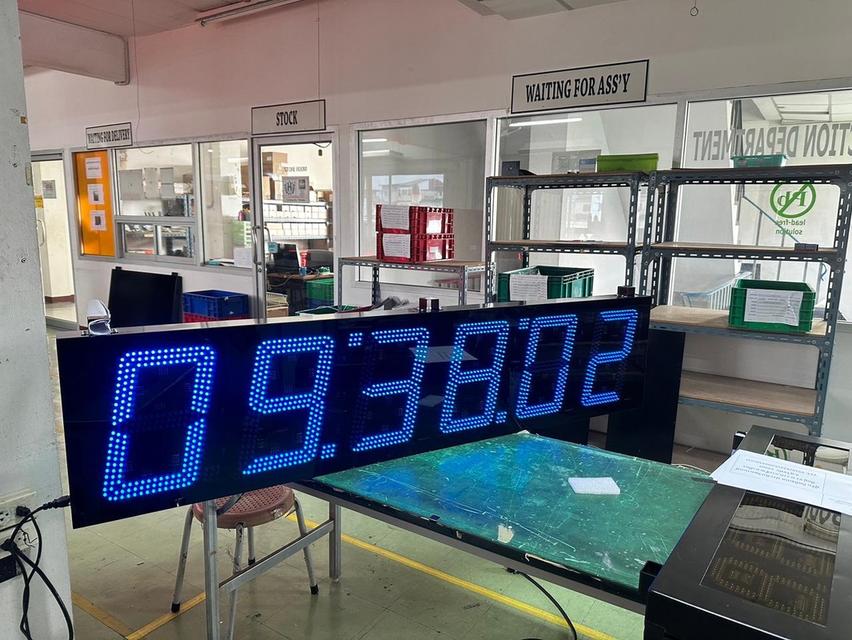 นาฬิกาดิจิตอลสำหรับโรงงาน สถานที่ต่างๆ